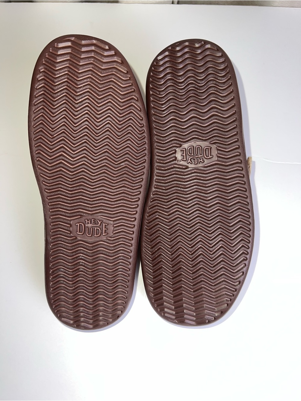 HEY DUDE Suede Austin Lift Clogs-NWOB - Picture 15 of 15